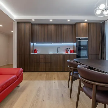 Apartment Guesthost - Design Flat In The Heart Of